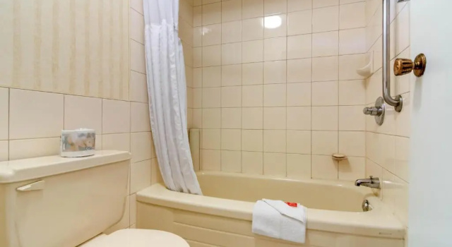 Двухместный люкс Econo Lodge Inn & Suites