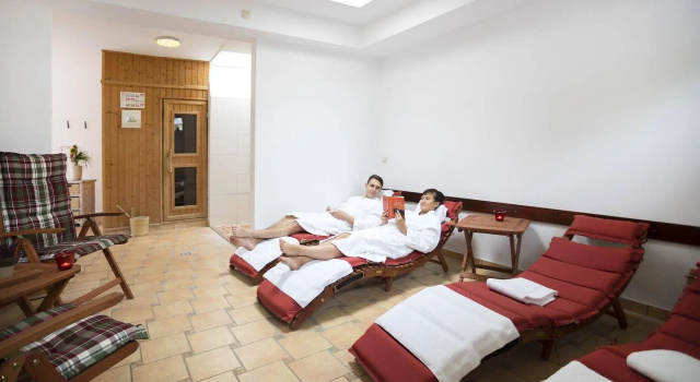 Hotel am See, Забронировать Отель Отели и гостиницы Гревесмюлен, Отель