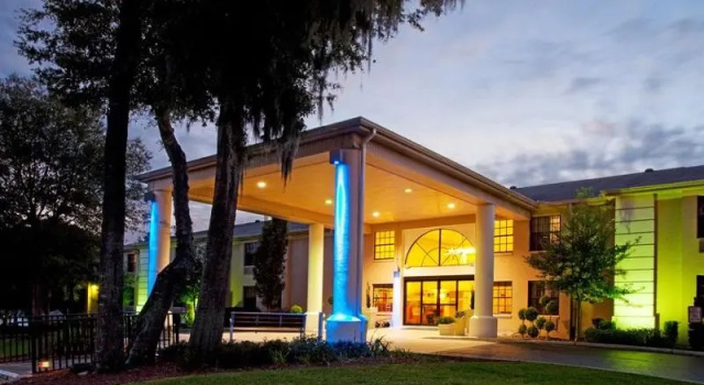 Четырёхместный номер Standard Comfort Inn Ocala Silver Springs