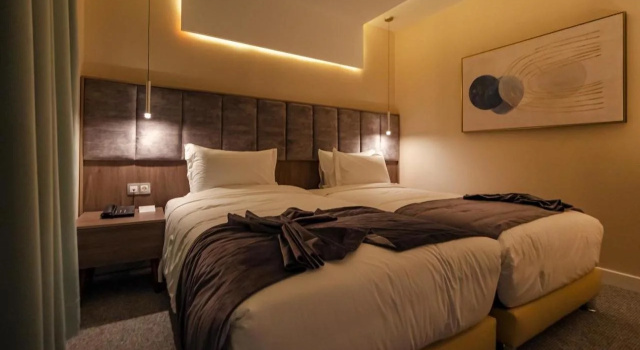 Ad Hotel Pont D'Hydra