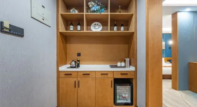 Люкс Business Tianjin Baodi Dianshitai Rezen Select Hotel