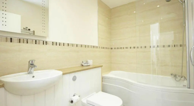 Семейный номер Standard с видом на море Royal Esplanade Hotel