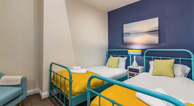 DE LUXE SHORT STAYS-Dovecote House