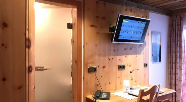 Musik - und Wellnesshotel Mariandl Singender Wirt, Забронировать Отель СПА-отели Фихтах, SPA-услуги
