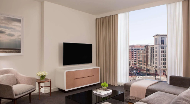 Двухместная студио люкс Sakura Club Conrad Washington DC