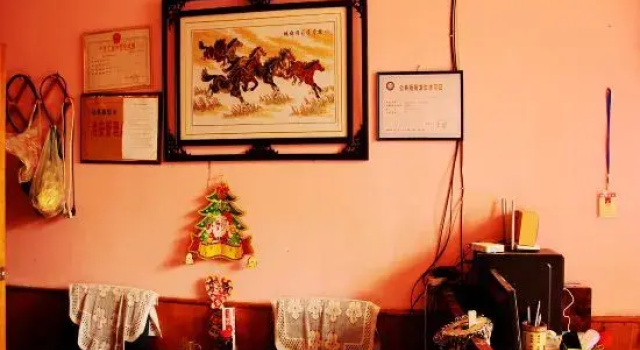 Liaocheng Chiping Jinda Business Hotel, Забронировать Отель Отели Лиаоченг с парковкой, Парковка