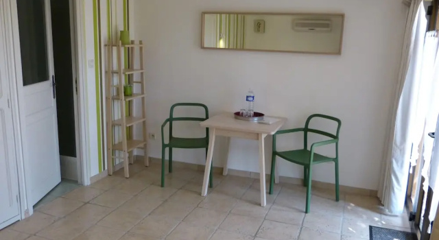 Номер Comfort Villa Thebaïde Chambres d'hôtes