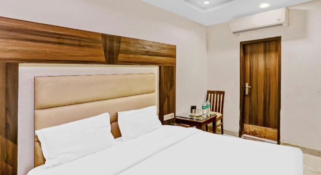 Capital O 86216 Hotel Mini Stays, Забронировать Мини-отель Мини-отели Национального столичного округа Дели - Северная зона, Мини-отель