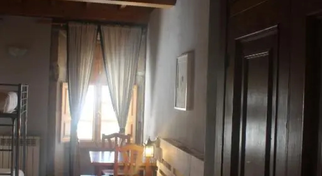 Hostal As Margaritas, Забронировать Отель Недорогие отели Сантьяго-де-Компостелы, рядом с A.C.E.M., недорогие