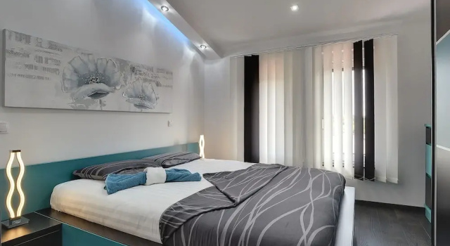 Вилла Modern Villa With Private Pool Consisting of 2 Apartments Near the Beach