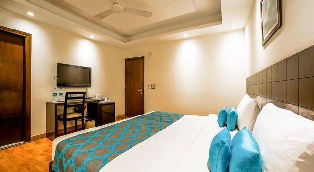 Hotel Grand Regency by JMD Group Near Delhi IGI Airport, Забронировать Отель Отели Нью-Дели с парковкой, Парковка
