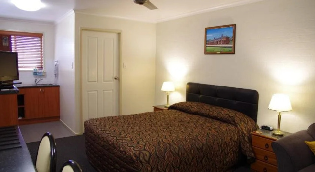 Stannum Lodge Motor Inn, Забронировать Отель Станторп Квинсленд