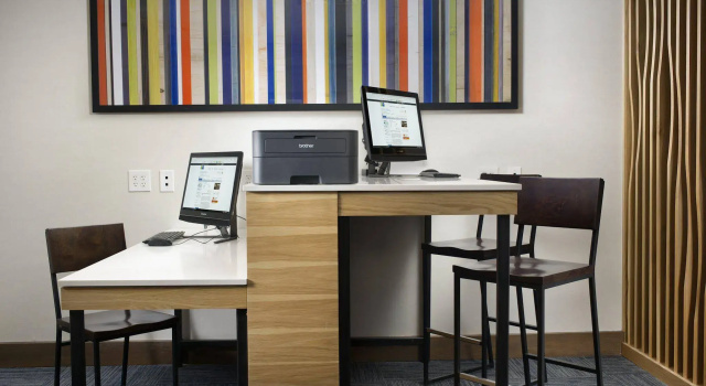 Holiday Inn Express & Suites Bay City by IHG, Забронировать Отель Бей-Сити Texas Gulf Coast