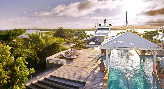 Вилла c 1 комнатой oceanfront Barefoot Cay Resort