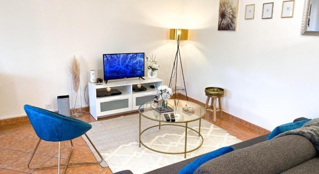 Luxueux Appartement Evry Centre - Parking - RER à 10 min, Забронировать Апартаменты/квартира Куркурон Essonne