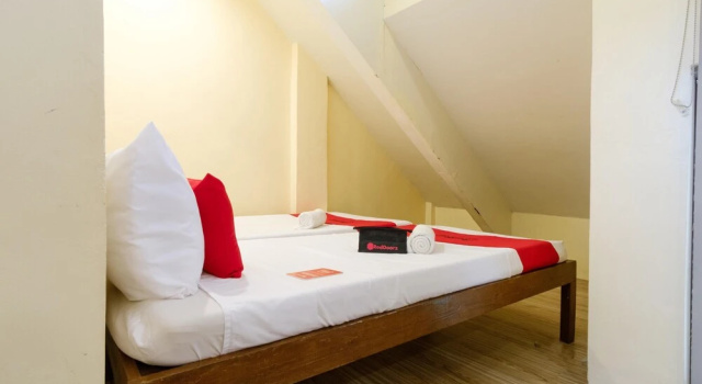 RedDoorz @ Socrates Road Palawan