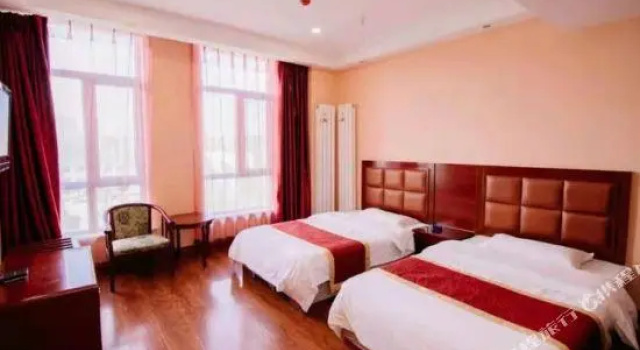 Chuangmei Theme Hotel Ordos, Rezerwuj Hotel Hotele w Inner Mongolia z Parkingiem, Parking