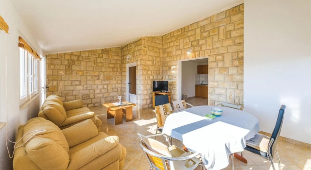 Amazing Home in Rogoznica With Wifi and 2 Bedrooms, Забронировать Отель Отели Шибенско-Книнская жупания 3 звезды, 3*