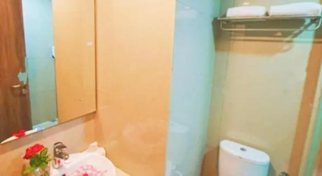 Полулюкс Win Premier Hotel Mangga Besar