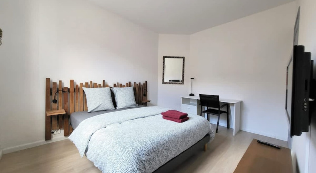 Коттедж Maison Proches des Places Avec Stationnement