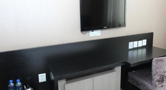 Aike Juzi Hotel Taiyuan Xinjian Road, Забронировать Отель Отели Инцзэ с парковкой, Парковка