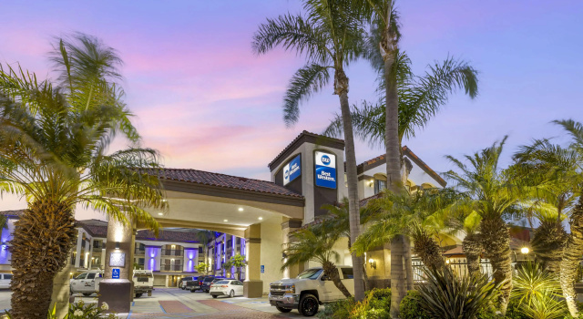 Best Western Redondo Beach Galleria Hotel - Beach City LA, Забронировать Отель Отели Лос-Анджелеса с парковкой, Парковка