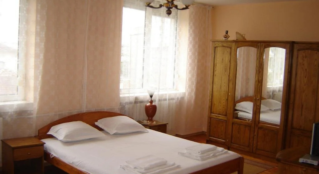 Kanclera Hotel, Rezervasyon Otel Kaspichan Varna region