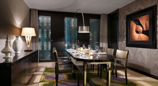 Hyatt Regency Dusseldorf, Забронировать Отель Отели Северного Рейн-Вестфалия 5 звезд, 5*
