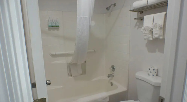 Четырёхместный номер Standard GreenTree Inn of Holbrook, AZ