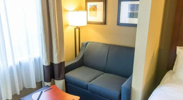 Четырёхместный номер Standard Comfort Suites Idabel