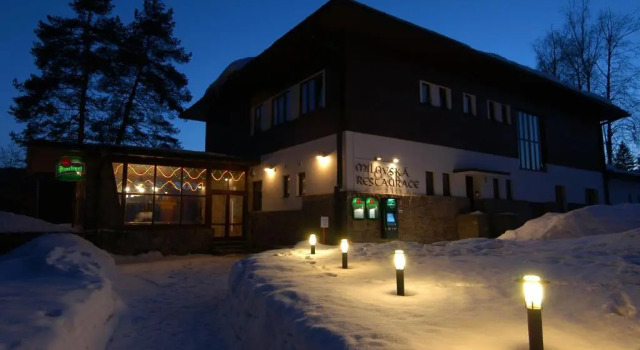 OREA Hotel Devět Skal, Reservar Resort Hotéis em Jizera Mountains com pequeno-almoço, Café da manhã