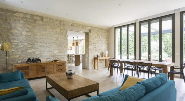 **Charmant Mas Rénové avec Piscine et Jardin au Cœur de la Provence!** - FR-1-599-17, Rezervasyon Otel Saint-Etienne-du-Gres Alpilles, Jardin de l’Alchimiste yakınındaki