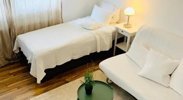 Апартаменты Standard Top renoviertes Apartement in bester Lage von Homburg- 5 Fußminuten zur Uniklinik