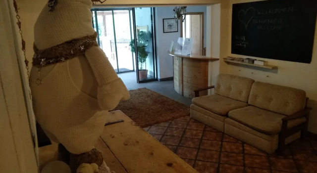 Hotel Rainhof, Забронировать Отель Отели Сеналес 3 звезды, 3*