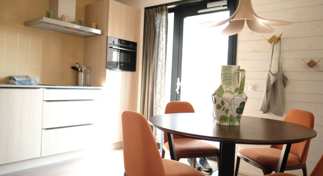 Special Lodge With Great View, Near Maastricht, Забронировать Дом для отпуска Коттеджи Heuvelland, Коттедж