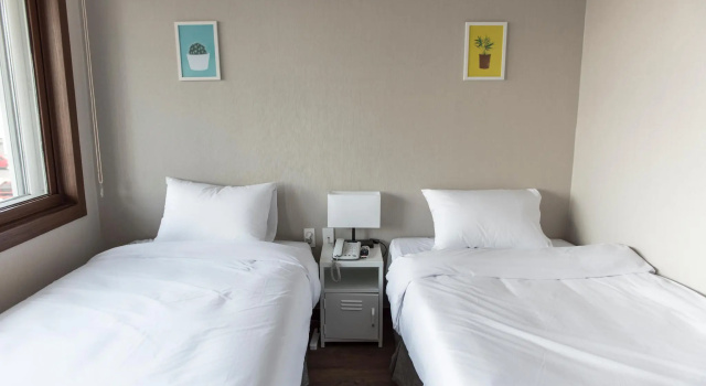 Check Inn Hotel Jeju