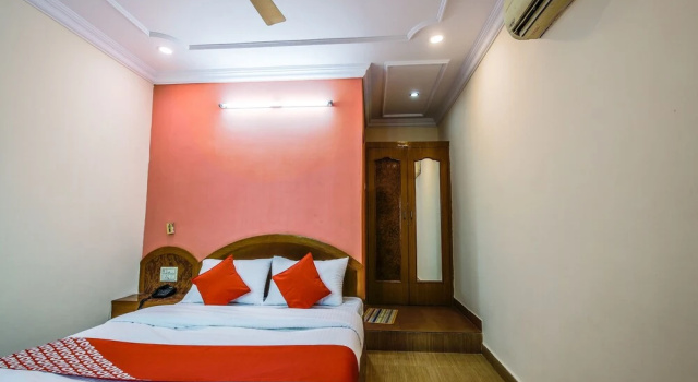 OYO 13935 Hotel Shree Celebration, Забронировать Отель Хопасни-Инсайд-Board Джодхпур
