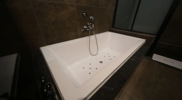 Студия Deluxe Brown Dot Hotel Beomil