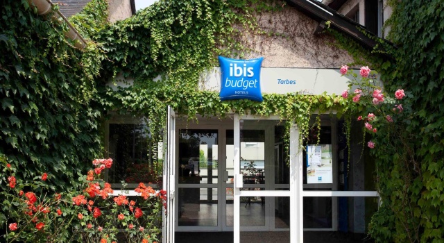 IBIS Budget Tarbes, Забронировать Отель Тарб Hautes-Pyrénées