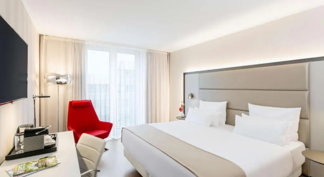 Двухместный номер Premium NH Collection Berlin Mitte am Checkpoint Charlie
