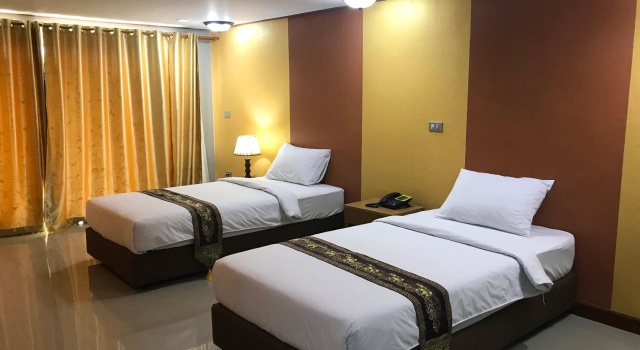 Двухместный полулюкс Toh Buk Seng Ayutthaya Hotel