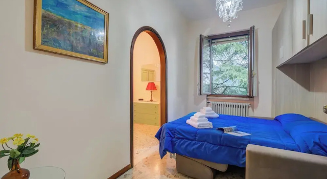 Семейная вилла с балконом Villa Alberti 900m from Garda Lake