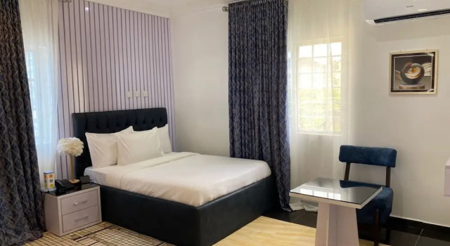 Am Place Luxury Apartments