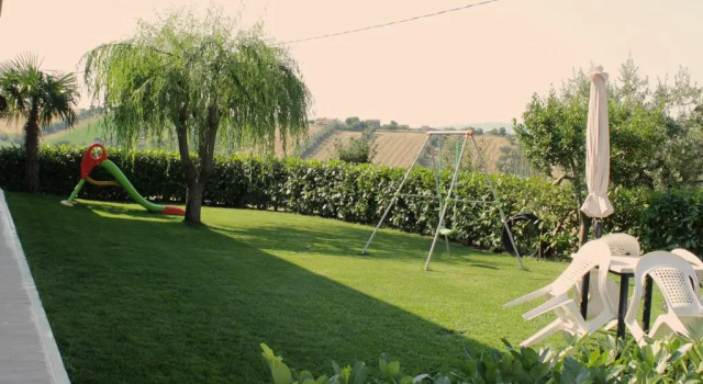 B&B Verdi Colline, Book Bed and Breakfast Controguerra Abruzzo