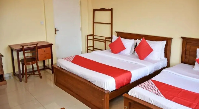 OYO 487 Sudha Ozone Freeze