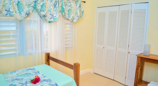 Villamar At Coolshade, Rezerwuj Hotel Hotele w Plantation Village z parkingiem, Parking