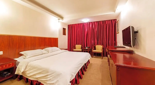 Двухместный номер Standard Junshan Hotel