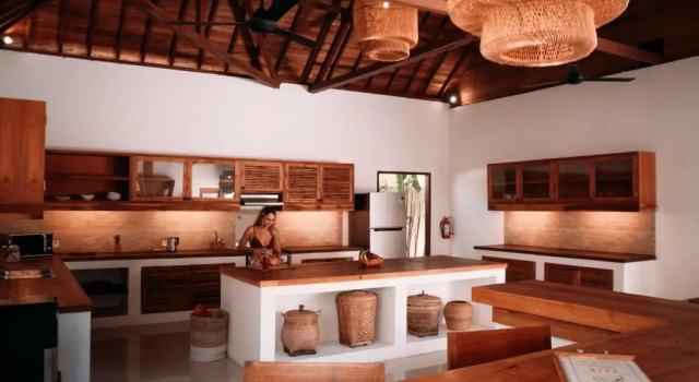 Вилла с 3 комнатами Utara Villas
