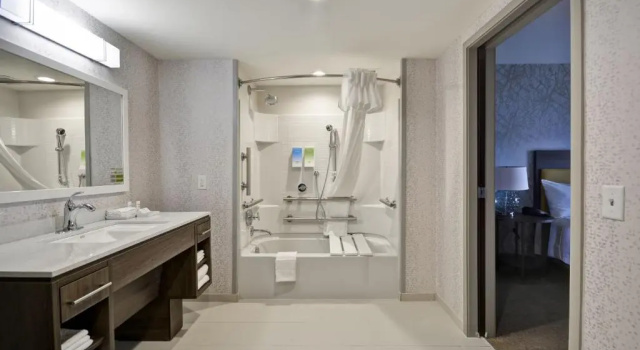 Номер Standard Home2 Suites By Hilton Columbus Airport East Broad
