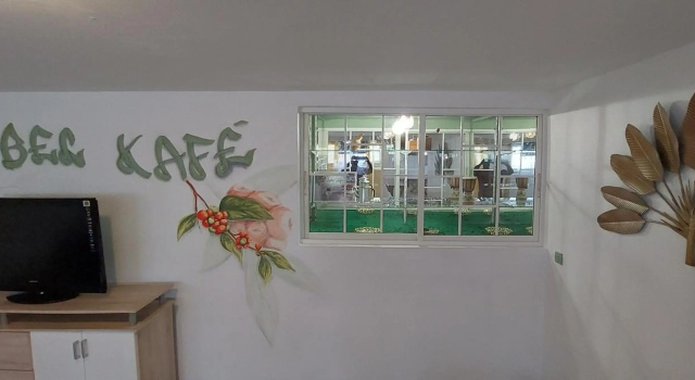 Label kafé